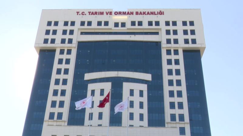 TARIM BAKANLIĞI’NIN 1200 PERSONEL ALIMINDA SADECE 14 GIDA MÜHENDİSİNE KADRO AÇMASINA TEPKİ. GIDA MÜHENDİSLERİ ODASI BAŞKANI ÜZÜMCÜ: 