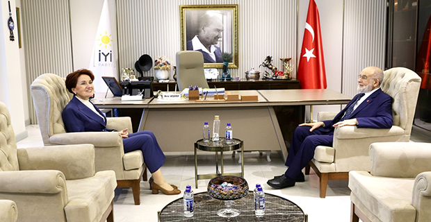 KARAMOLLAOĞLU, MERAL AKŞENER İLE BİR ARAYA GELDİ