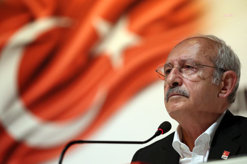 KILIÇDAROĞLU: “STOCKHOLM’DE BÜYÜKELÇİLİĞİMİZ ÖNÜNDE KUR’AN-I KERİM’E YAPILAN İNSANLIK DIŞI SALDIRI KABUL EDİLEMEZ, NEFRET SUÇUNUN ZİRVESİ OLAN BU FAŞİZMİ LANETLİYORUM”