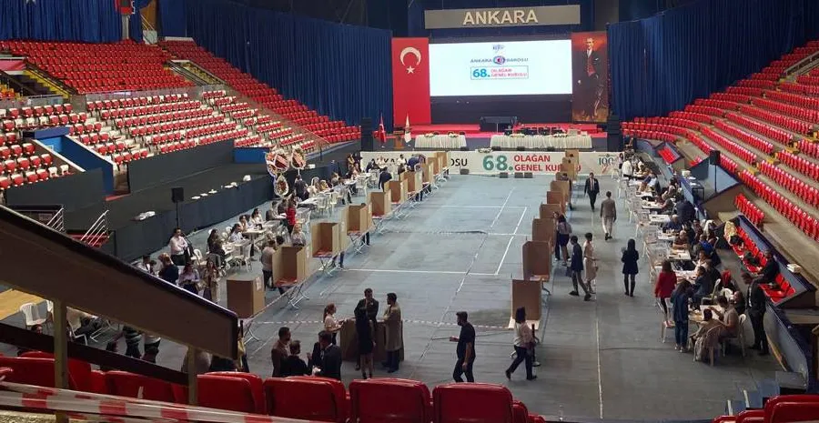 ANKARA BAROSU GENEL KURULUNDA OY VERME İŞLEMİ SONA ERDİ