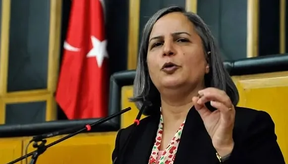 GÜLTAN KIŞANAK: 29 EKİM’DE ÖCALAN’IN SESİNİ DUYABİLİRİZÖCALAN’IN SESİNİ DUYABİLİRİZ