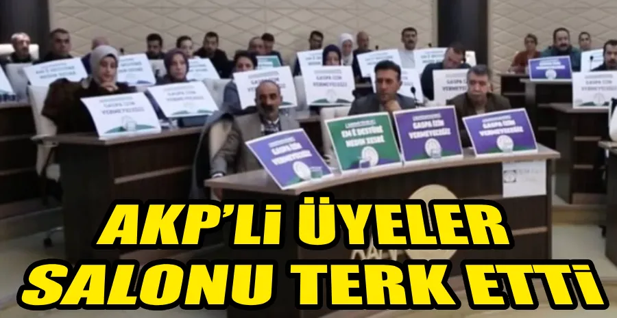 VAN BÜYÜKŞEHİR MECLİSİ’NDE ‘KAYYIM’ PROTESTOSU…