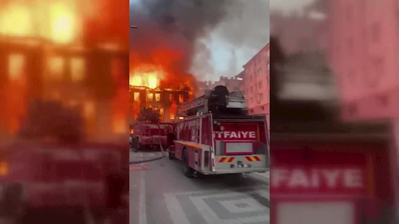 Sinop’ta aynı sokakta ikinci yangın: 3 katlı tarihi ahşap ev yanarak kül oldu