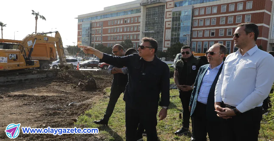 İSKENDERUN BELEDİYESİNDEN ADLİYE KAVŞAĞINDA YOL GENİŞLETME VE ÇEVRE DÜZENLEME ÇALIŞMASI!