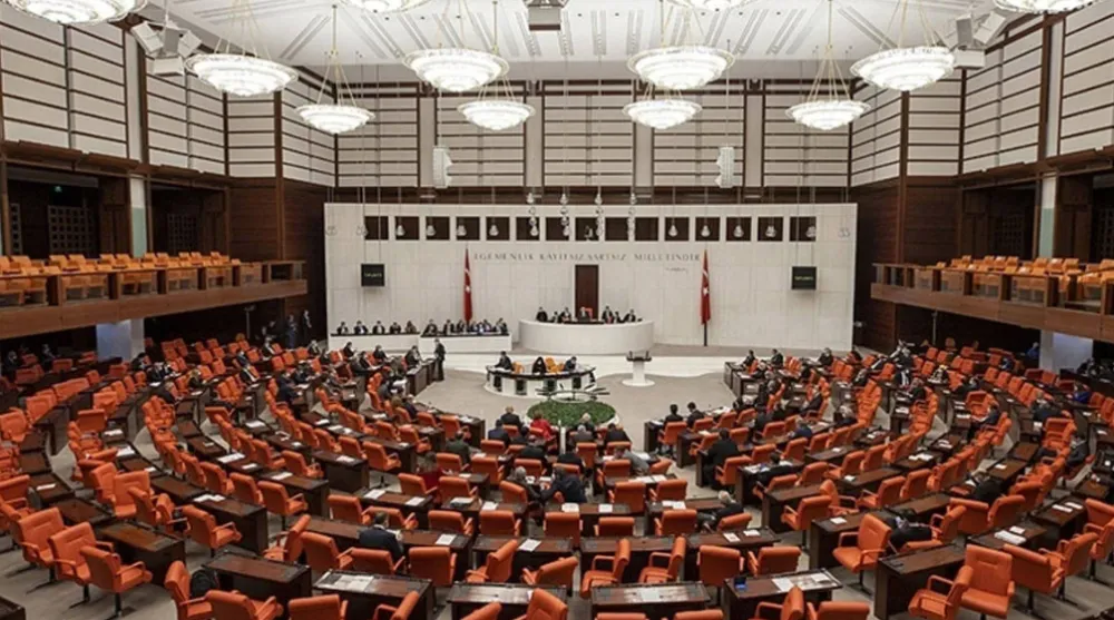 TBMM İKİNCİ DÖNEME BAŞLIYOR…