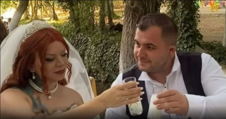 KUMAR BORCU OLAN DAMAT, DÜĞÜNDEN SONRA TAKILARI ALIP KAÇTI