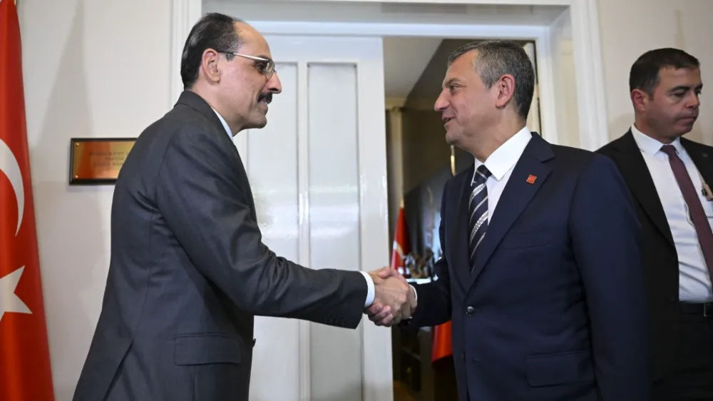 MİT BAŞKANI KALIN, ÖZEL VE CHP HEYETİ İLE GÖRÜŞTÜ