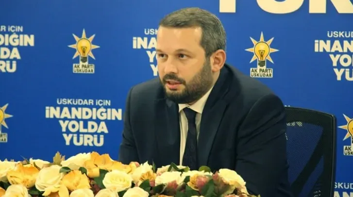SOSYAL MEDYADAN DUYURDU! AKP ÜSKÜDAR İLÇE BAŞKANI İSTİFA ETTİ