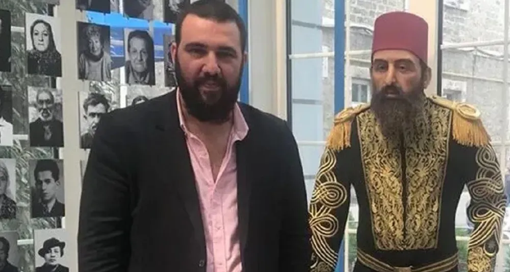 II. ABDÜLHAMİT’İN 4. KUŞAK TORUNU HAKKINDA SAHTE DİPLOMA İDDİASI