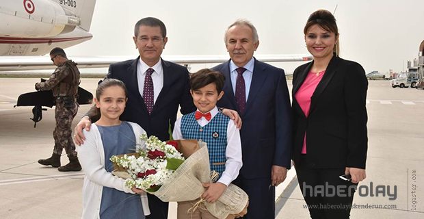 BAKAN NURETTİN CANİKLİ, HATAY