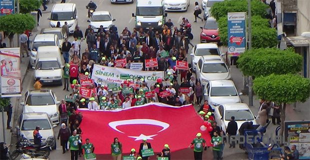 DOWNLI ÇOCUKLARIN FARKINDALIK YÜRÜYÜŞÜ