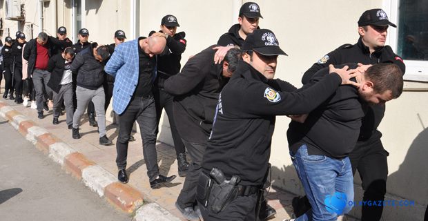 İSKENDERUN’DA SAHTE DÖVİZLE DOLANDIRICILIK