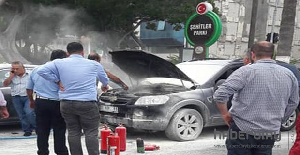  Seyir halindeki otomobil alev aldı…